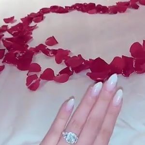 Meet your Posher, Sal